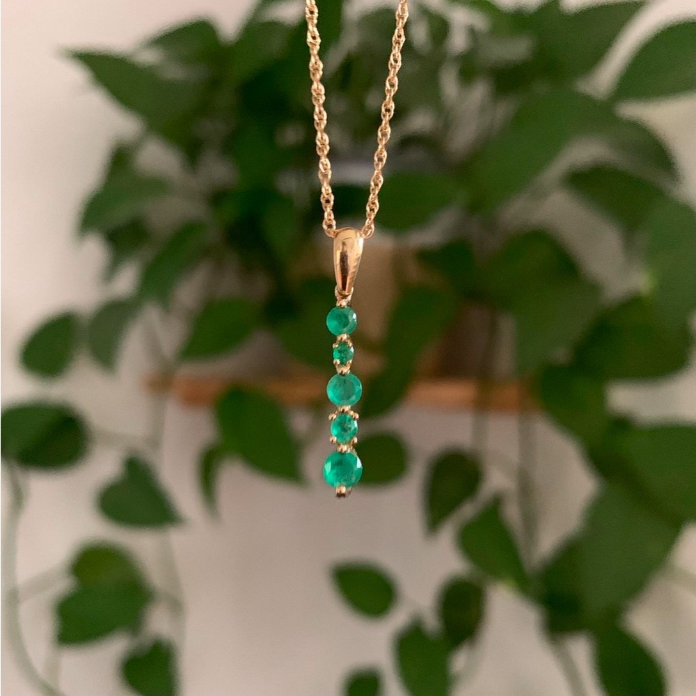 9k Yellow Gold Emerald Green Bar Drop Pendant - Pendant ONLY